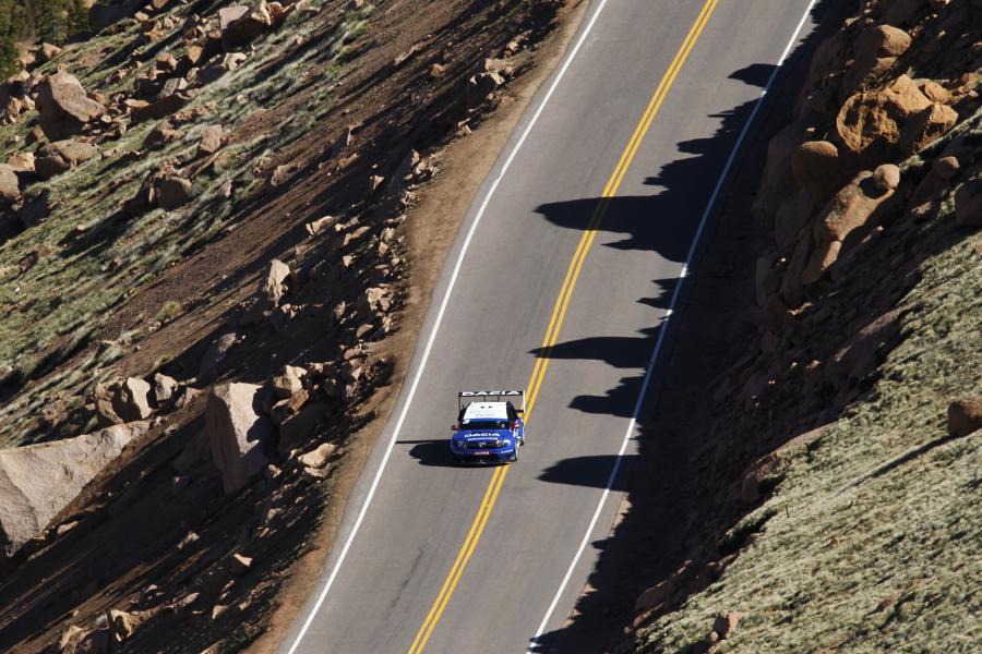  Dacia Duster No Limit Pikes Peak 2011 года  (фото 14 из 62)